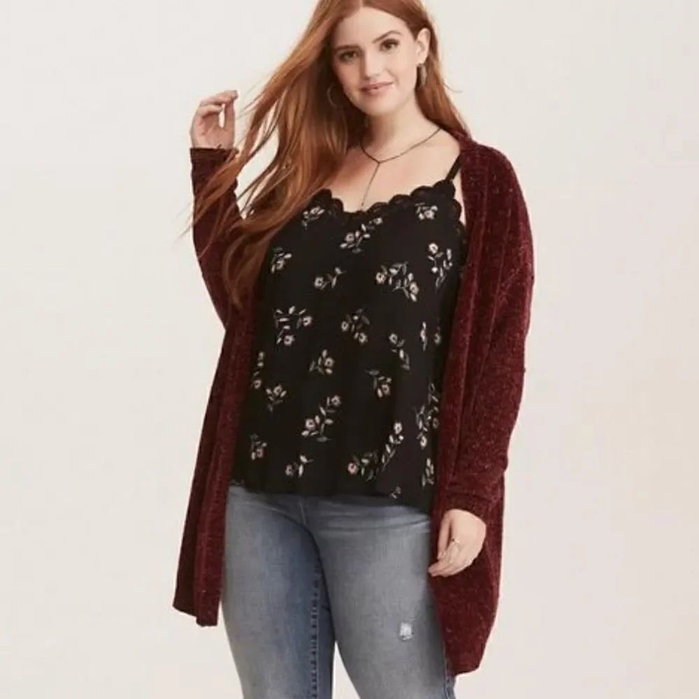Torrid Black Floral Print Georgette Flowy Lace Trim Cami Tank Top